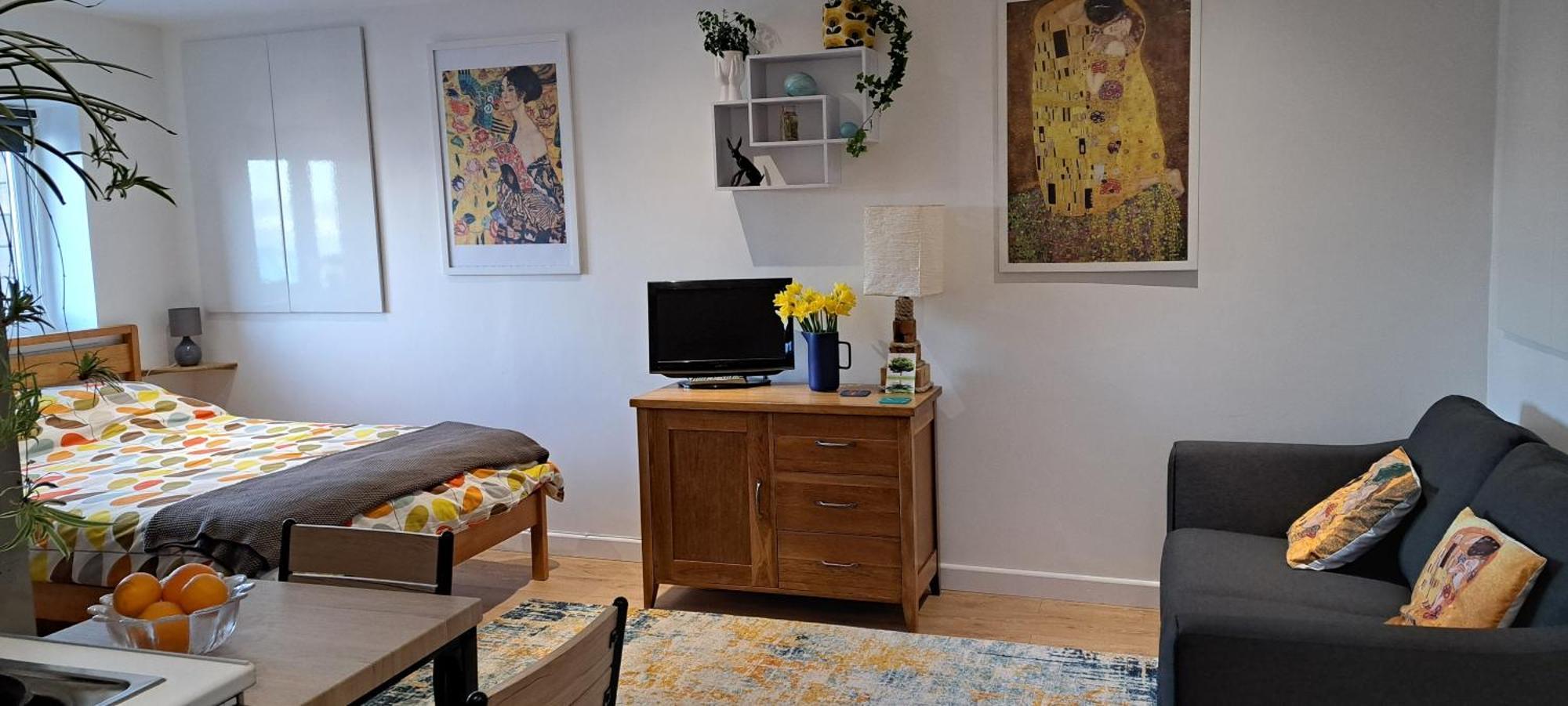 Modern Studio Apartment With Outstanding Views, Sleeps 2 Newlyn Exterior foto